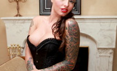 Dirty Diablos Christy Mack 230151 Christy Mack Is One Of Our Favorites Here At Dirty Diablos. This Time We Thought It Would Be Awesome To Bring Her Back And Dress Her In Black. Christy Mack - The Sinister Miss Mack All Dressed In Black - Dirty Diablos
