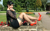 Stiletto Girl 230793 Sexy Red Heels Make This Curvy Babe In Black Look Fantastic
