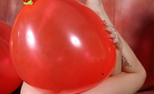 Balloon Sluts Mileyredballoons
