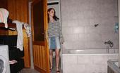 Meet My Sweet Redheaded Teen Likes Mature Pussy 232032 The Fresh Young Redhead And Her Boyfriend'S Mom Have Lesbian Sex In The Tub Before A Shower
