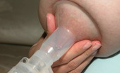 Maxi Moom 232059 Draining Milk From Titanic Tits With The Pump
