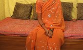 Indian Sex Lounge 232892 Rubbing Her Clit
