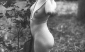 Vintage Classic Porn 233337 French Vintage Ladies Showing Their Bodies From The 1920s
