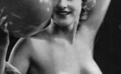 Vintage Classic Porn 233397 Several Thirties Blondies Showing Their Fine Body Parts
