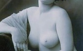 Vintage Classic Porn 233474 Ladies From The Twenties Showing Their Big Natural Tits
