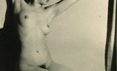 Vintage Classic Porn 233500 Sexy Fourties Housewifes Showing Their Fine Natural Bodies
