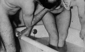 Vintage Classic Porn 233504 Several Ladies From The Fifties Bathing Very Sexy And Wet
