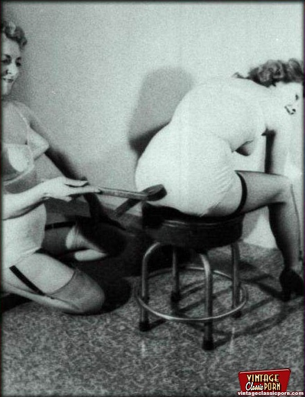 Vintage Classic Porn Vintage Girls Enjoy Spanking Other Girls In The  Fifties 233694 - Good Sex Porn