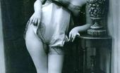 Vintage Classic Porn 233708 Pretty Sexy Vintage Outfits Wearing Babes In The Thirties
