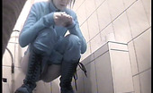 Piss Hunt 233842 HQ Spy Cam Shoot Hot Babe Peeing In Public Wc
