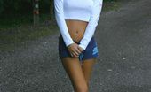 Only Melanie 234090 Melanie Getting Warmed Up For A Jog In Tight Gym Kit. (Non Nude)
