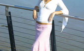 Only Melanie 234159 Outside In Long Pink Skirt (Non Nude)
