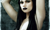 Gothic Sluts Azrielle 236173 Scary Black Lipped Demon Slut Invites You To Hell
