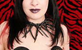 Gothic Sluts Serena Toxicat 236246 Hot Tattooed Gothic Dominatrix
