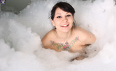 Gothic Sluts Jennique Addams 236254 Big Boobed Beauty In Bubble Bath
