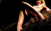 Gothic Sluts Lydia Ivy West 236275 Dirty Graveyard Babe Naked In The Dark
