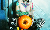 Gothic Sluts Tara Toxic Punk Tattooed Teen Tara Toxic Halloween
