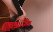 Flexi Becky Isabella12 236524 Foxy Ballet Dancer Enjoys Exhibiting Her Sensual Naked Body
