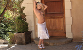 Nubiles Chloe Lynn 239655 Hot Nubile Chloe Lynn Exposes Her Sexy Nude Body Outdoors
