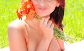 Nubiles Kinzie 243734 Sizzling Teen Amateur Kinzie Loves To Tickle Her Juicy Snatch On A Hot Sunny Day
