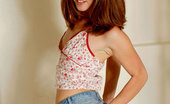Nubiles Kimber 248631 Pretty Amateur Teen Sliding Up Her Shorts And Posing Hot For The Camera
