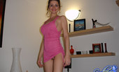 Southern Kalee Pinkminidress 255075 Kalee Showing Off Her Pink Mini Dress
