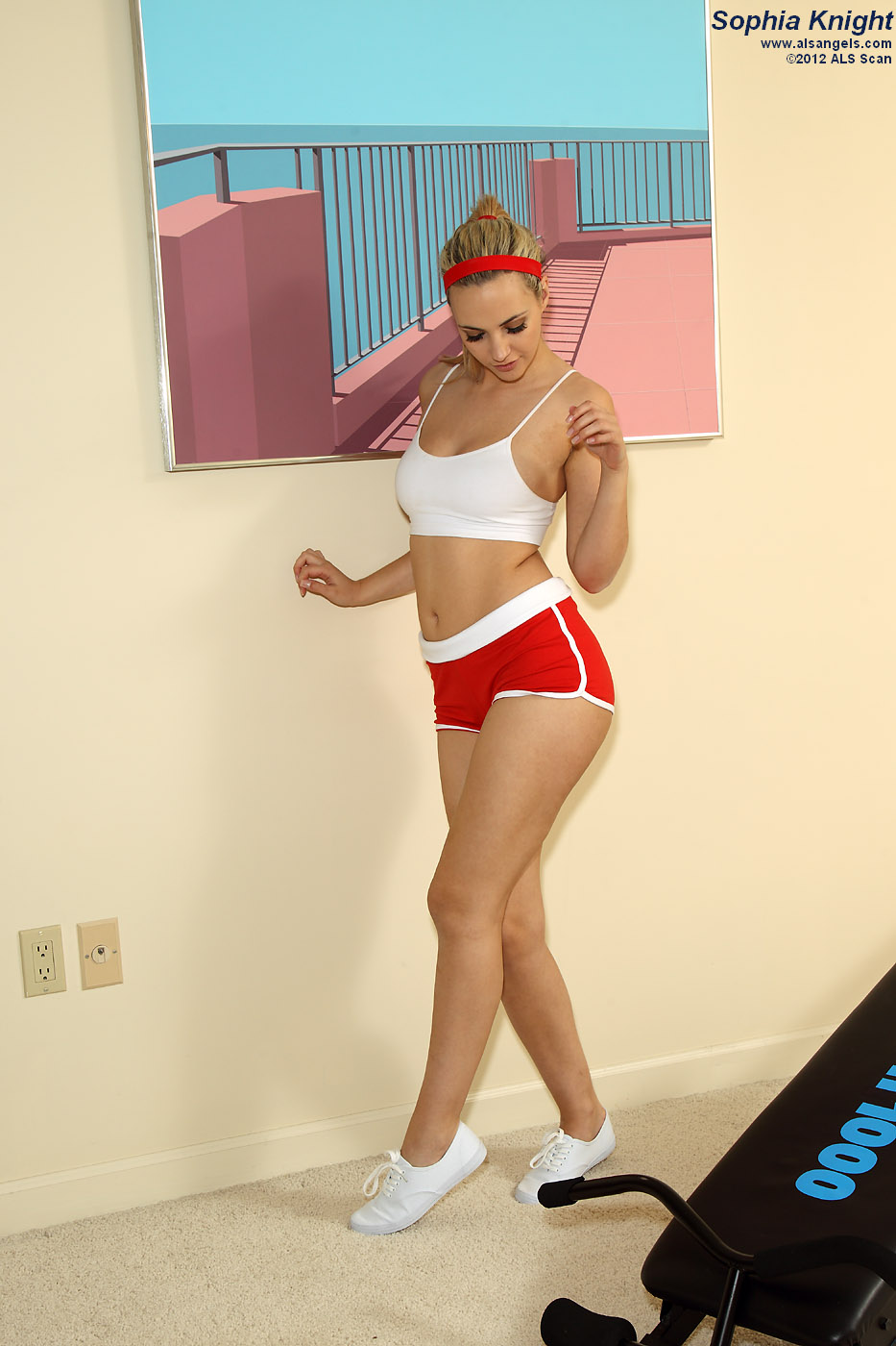 ALS Angels Sophiaknight03s Sporty Sophia Knight Shows Off Her Hot Body  255649 - Good Sex Porn