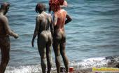 Beach Hunters Beach Sluts Get Dirty 256064 Two Totally Naked Chicks And A Guy Cover Their Bodies With Sea Dirt
