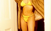 Blue Fantasies Rachel Robbin Stop Staring 256849 Yellow Bikini Babe
