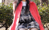 Idols 69 Youko-Sasaoka 257227 Japanese Tramp Poses In Her School Uniform As She Waits
