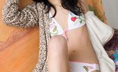 Idols 69 Aino Kishi Aino Is An Asian Model Who Enjoys Showing Off Her Sexy Body
