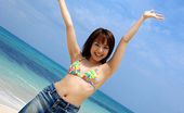 Idols 69 Chikaho Ito 257731 Sexy Asian Model Shows Her Body In Her Teeny Bikini
