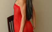 Trista Stevens Lilreddress 269946 Trista Shows Off Her Lil Red Dress
