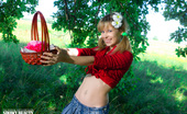 Showy Beauty Antanta Funny Girl Teenbasket 273100 Delicious Teen With A Basket Of Apples Undressing And Demonstrating Sexy Body On The Nature.
