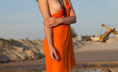 Showy Beauty Fionita Fionita Hornyslimredhead 273565 Gorgeous Babe Takes Off Her Orange Dress From Her Sexy Slim Body To Flash Tits And Her Pussy At A Sandy Beach.

