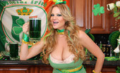 Kelly Madison Beer Pub Slut 277150 I Hope Your Shillelagh Is Out, Kelly'S Got Her Green Beer And Tits Out For You!

