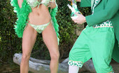 Kelly Madison Pot-O-Greens Kelly And The Crazy Green Guy Get High And Trip Out While They Fuck And Suck On Each Other!
