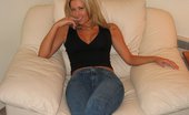 Kelsey XXX 277624 Tantalizing Blonde Co Ed Takes Her Time Stripping
