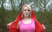 UK Flashers 277700 Cute Blondie Making A Striptease And Masturbating With A Dildo In The Woods
