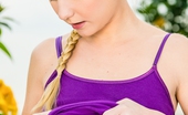 Web Young Odette Delacroix 277956 