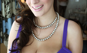 September Carrino Purple Bra Candids Set1 282001 Here'S A Candid Set Of September In Her Purple Bra
