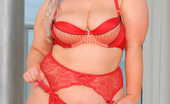 Plumper Pass Klaudia Kelly Double Penetration Station 285492 Klaudia Kelly Is Back For A Dual Dick Scene.