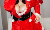 Plumper Pass Emma Bailey Santa'S Cumming 285566 Ho Ho Ho! The Holiday Are Here And Emma Bailey Is Back! We Got Emma Bailey Working The Streets For The Holidays! Juan Largo Is Playing Santa And They Walk Back To The Office For A Break. Emma Is In Need Of A Foot Massage And Juan Jumps On The Request. Thi