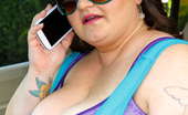 Plumper Pass Billie Austin Cop Sucking BBW 285646 Pull Over! Yes, Pull Over That Sexy Thick BBW Chick Named Billie Austin! The Big Breasted Billie Austin Is Back At Plumper Pass For Her New Hot 