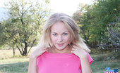 Anna Smart Outdoor 285781 Boobies In The Wild
