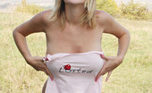 Anna Smart Lusted 285784 Anna In Her Pink Lusted Tank Top
