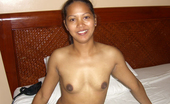 Trike Patrol Jully 297534 Pinay Amateur Takes A Rough Dick Down For Extra Cash
