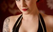 Latex Heaven 299452 Leanne James Onj
