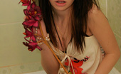 Kaira 18 Ihawt 299877 Stunning Non-Nude Photos Of Fresh 18yo Beauty!
