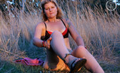 Girls Out West Jazmin Sunset 303884 Yummy Jazmin Basks In The Glowing Light Of The Setting Sun. Sucking On Some Juicy Grapes And Jazmin Is In The Mood For Some Self Loving? Yeah... Getting Down In The Grass, Popping Out Of Her Bra, Her Hands Run Down To Her Furry Pussy For A Bit Of Playtime